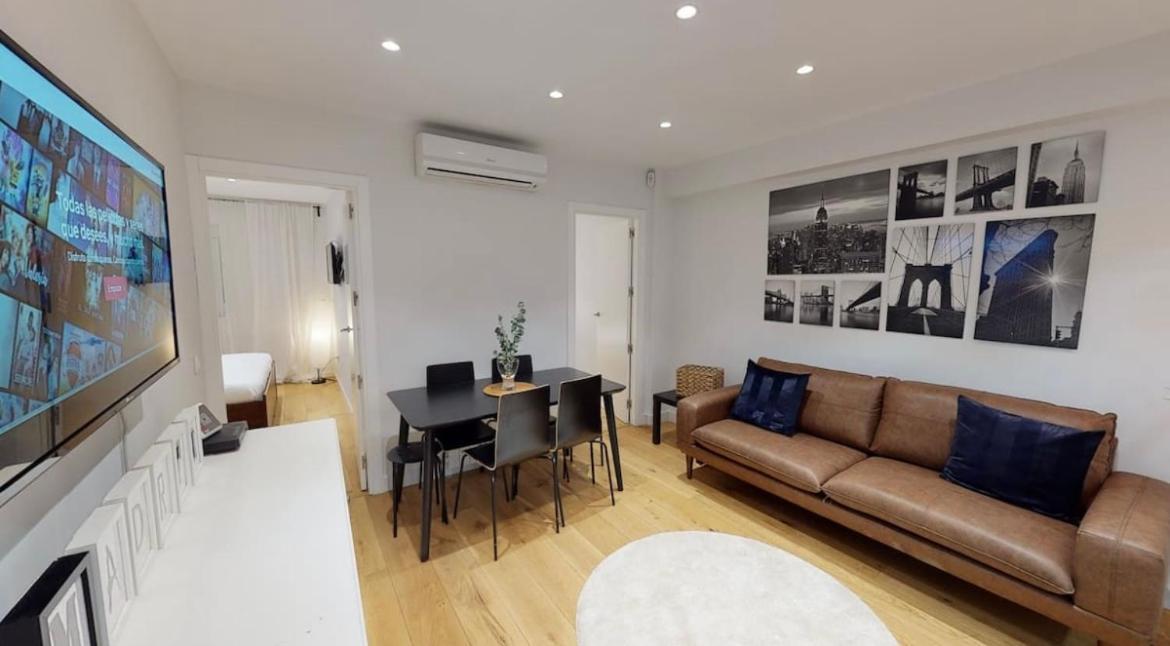 Edsam Brown Madrid Apartment Exterior photo