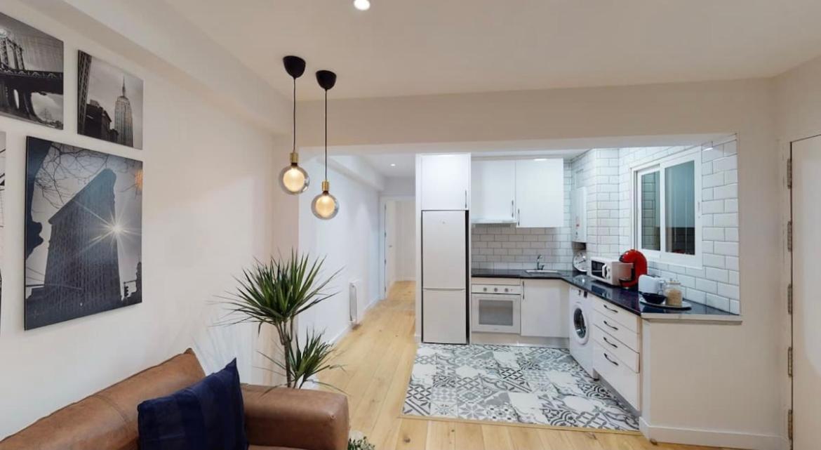 Edsam Brown Madrid Apartment Exterior photo
