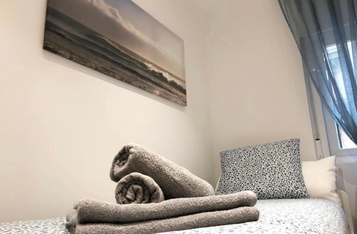 Edsam Brown Madrid Apartment Exterior photo