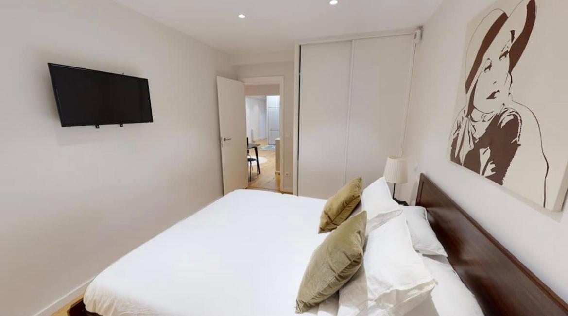 Edsam Brown Madrid Apartment Exterior photo