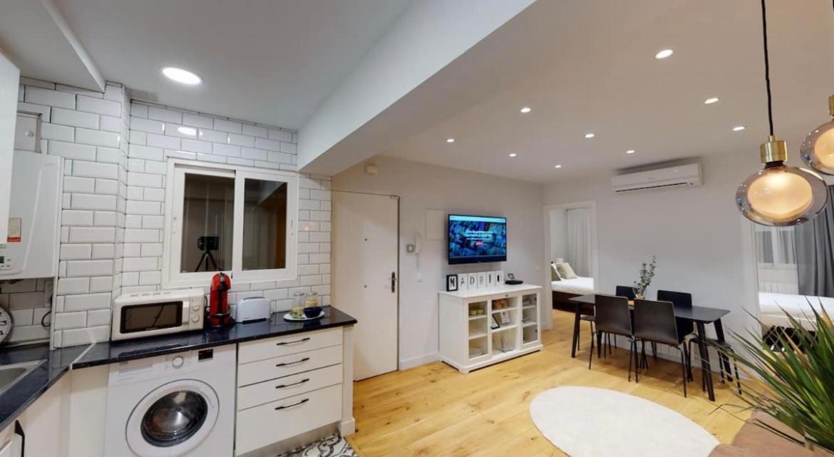 Edsam Brown Madrid Apartment Exterior photo