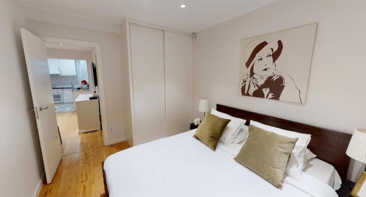 Edsam Brown Madrid Apartment Exterior photo