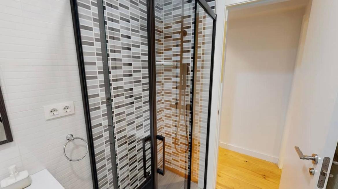 Edsam Brown Madrid Apartment Exterior photo
